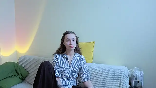 JolieDerringer online show from 05/27/26, 07:27