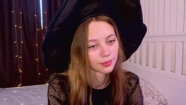 HarriettKitty online show from 06/20/26, 08:08