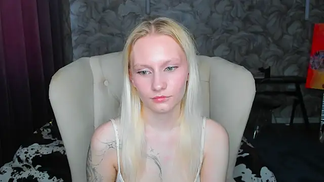 Elizabeth Adams online show from 05/02/26, 05:12