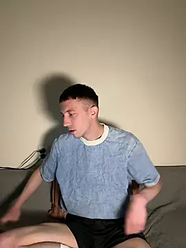 Matteoluvv online show from 05/03/26, 10:35