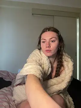 daisycollins online show from 05/30/26, 05:25