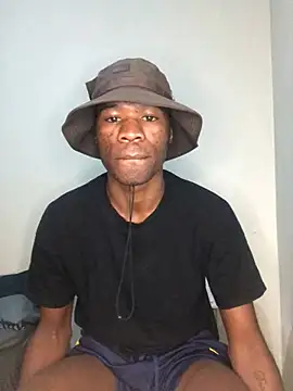 Snapshot of thandolezwe1 chatting on 05/19/26, 08:05 thandolezwe1 online show from 05/19/26, 08:05