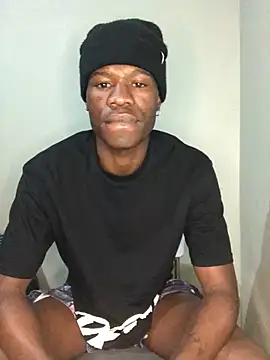 Snapshot of thandolezwe1 chatting on 07/05/26, 09:21 thandolezwe1 online show from 07/05/26, 09:21