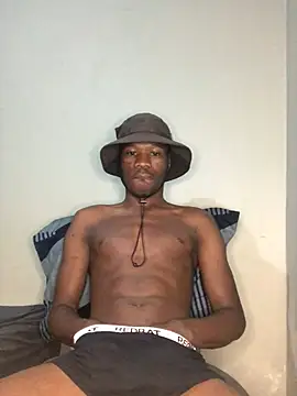 Snapshot of thandolezwe1 chatting on 06/01/26, 08:52 thandolezwe1 online show from 06/01/26, 08:52