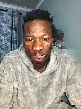 Snapshot of thandolezwe1 chatting on 07/25/26, 10:05 thandolezwe1 online show from 07/25/26, 10:05