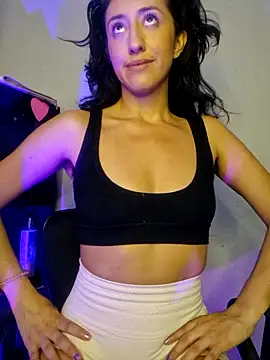Snapshot of valeriana_m chatting on 06/01/26, 09:36 valeriana m online show from 06/01/26, 09:36