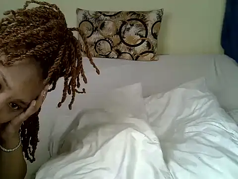 lovvelyheers online show from 05/31/26, 04:46