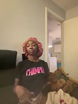 petite niya online show from 05/14/26, 10:12