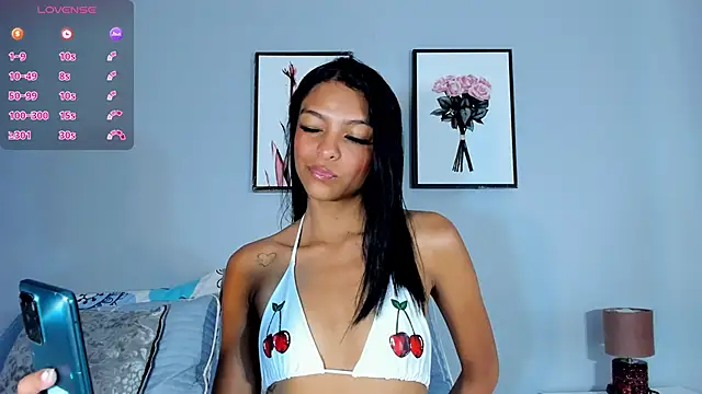 Snapshot of Miaa_ZZ chatting on 05/14/26, 12:24 Miaa ZZ online show from 05/14/26, 12:24