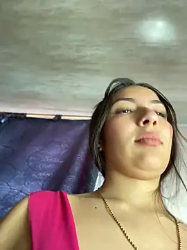 Julieth ec online show from 05/19/26, 12:34