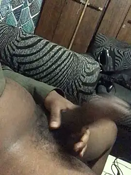 Comeifuckyoass online show from 05/01/26, 07:52