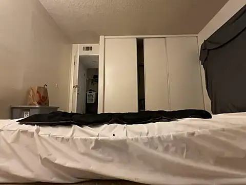 Baybeecakes online show from 05/31/26, 04:29