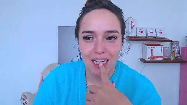 anyela bubble18 online show from 07/11/26, 03:12