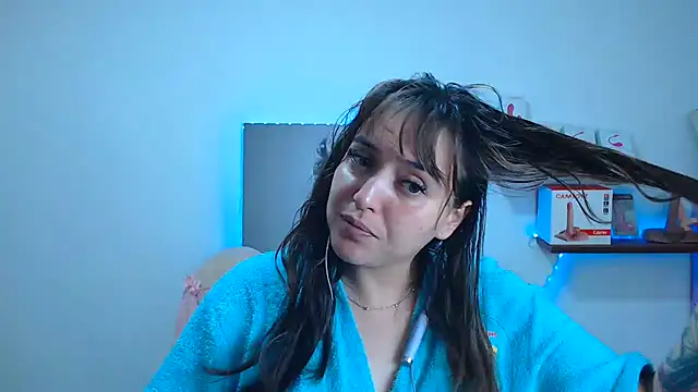 anyela bubble18 online show from 07/19/26, 11:34