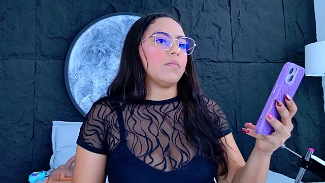 JessiBannkss online show from 06/18/26, 12:32