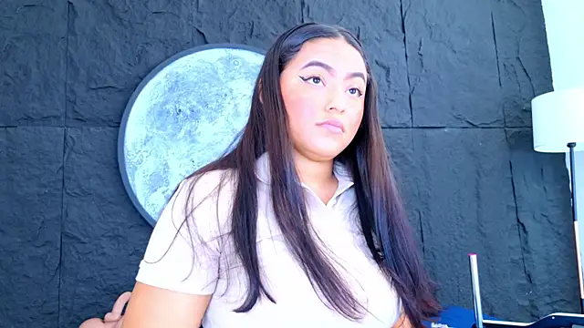 JessiBannkss online show from 07/18/26, 12:36