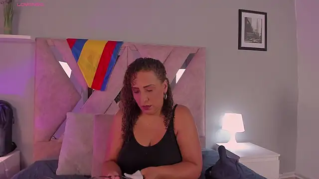 Eva-Millss online show from 07/11/26, 07:36