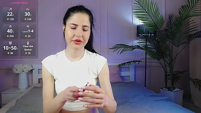 Snapshot of Emily_xoo chatting on 05/05/26, 07:06 Emily xoo online show from 05/05/26, 07:06