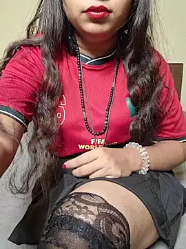 Hot-CouplesX online show from 06/14/26, 02:29