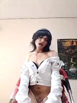 Snapshot of Liil_bunny chatting on 05/15/26, 03:21 Liil bunny online show from 05/15/26, 03:21