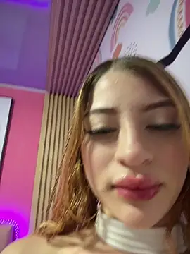Jessy Queen online show from 05/13/26, 07:21