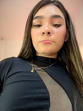 Mia Rodriguezz  online show from 05/15/26, 03:26
