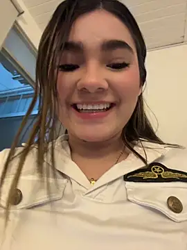 Mia Rodriguezz  online show from 06/04/26, 03:55