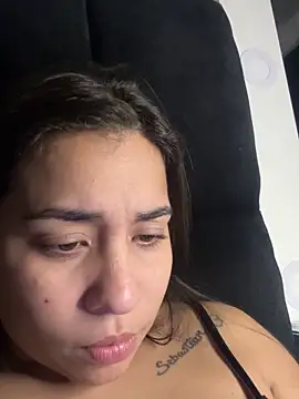 Snapshot of SussyFoxxx chatting on 05/16/26, 04:33 SussyFoxxx online show from 05/16/26, 04:33