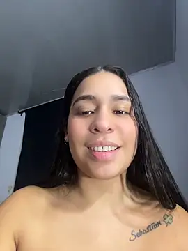 Snapshot of SussyFoxxx chatting on 05/06/26, 02:21 SussyFoxxx online show from 05/06/26, 02:21