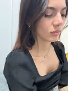 Snapshot of VeroJenkins_ chatting on 05/18/26, 03:28 VeroJenkins online show from 05/18/26, 03:28
