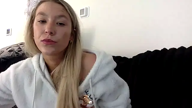Misss alyssaaa online show from 05/06/26, 03:27