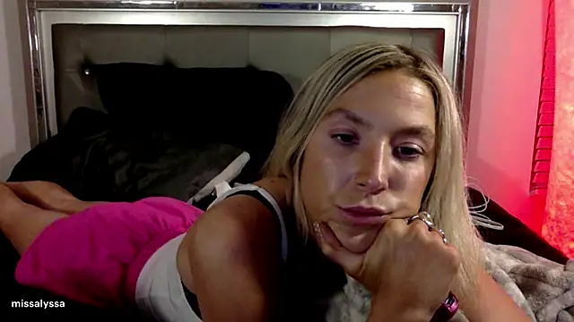 Misss alyssaaa online show from 06/23/26, 04:10