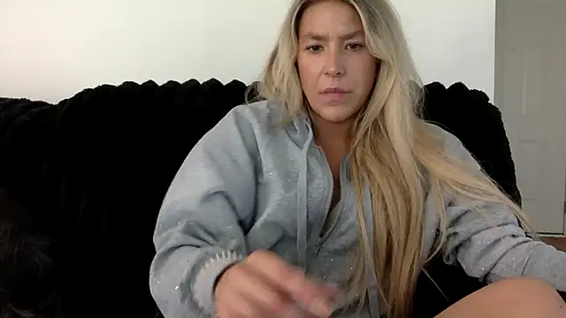 Misss alyssaaa online show from 05/20/26, 03:09