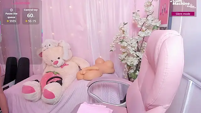 ShanelleDupont  online show from 06/29/26, 07:35