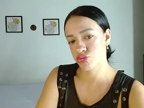 Obsidianlove1 online show from 05/22/26, 01:14