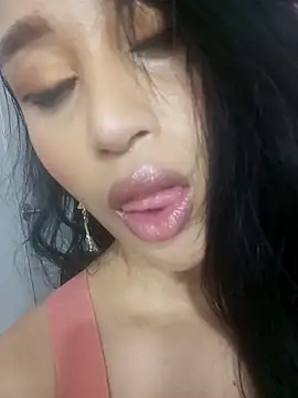 mayteexotic online show from 05/04/26, 02:09