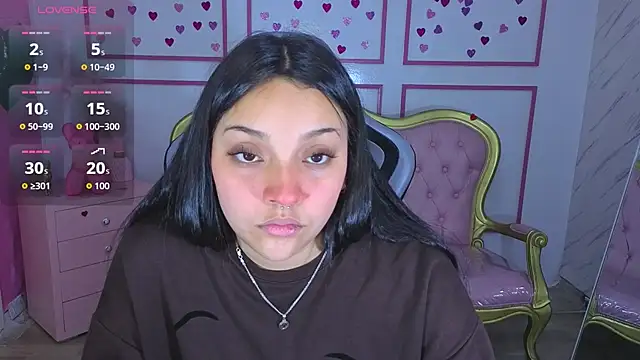Snapshot of lia_harper_t chatting on 06/05/26, 02:38 lia harper t online show from 06/05/26, 02:38