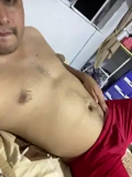 MenSexPeru online show from 06/19/26, 05:35