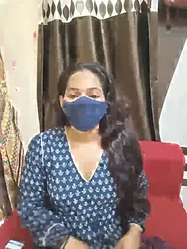 Snapshot of Roji_bha chatting on 07/08/26, 04:13 Roji bha online show from 07/08/26, 04:13