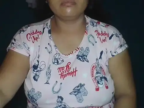 MommyKaye30 online show from 06/24/26, 07:11