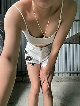Lindan80 online show from 05/03/26, 01:44