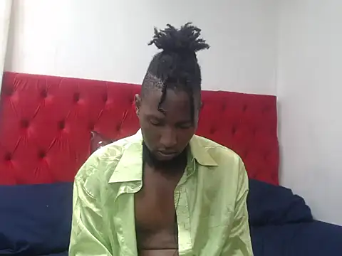 Snapshot of LabetoXXX chatting on 05/28/26, 04:24 LabetoXXX online show from 05/28/26, 04:24