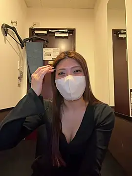 Erika  xx online show from 05/04/26, 09:56