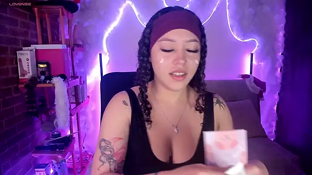 liz martins1 online show from 06/12/26, 02:31