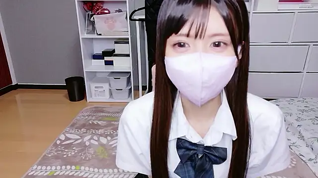 Snapshot of hina_mochi chatting on 07/06/26, 12:34 hina mochi online show from 07/06/26, 12:34