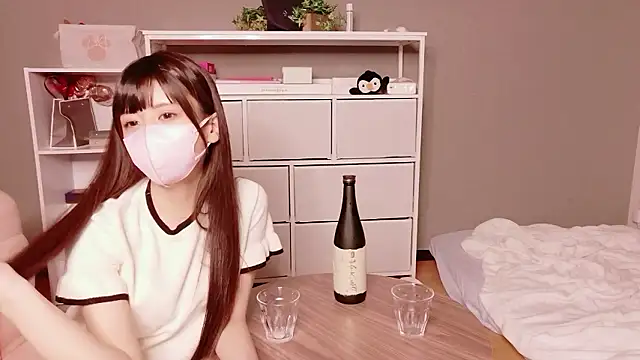 Snapshot of hina_mochi chatting on 07/09/26, 01:10 hina mochi online show from 07/09/26, 01:10