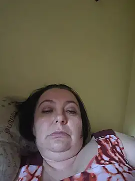EmmaEmmy40 online show from 06/16/26, 05:02
