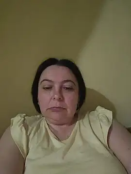 EmmaEmmy40 online show from 05/12/26, 06:03