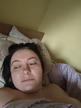 EmmaEmmy40 online show from 06/16/26, 04:23