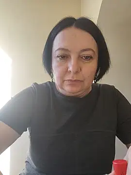 EmmaEmmy40 online show from 05/29/26, 05:57